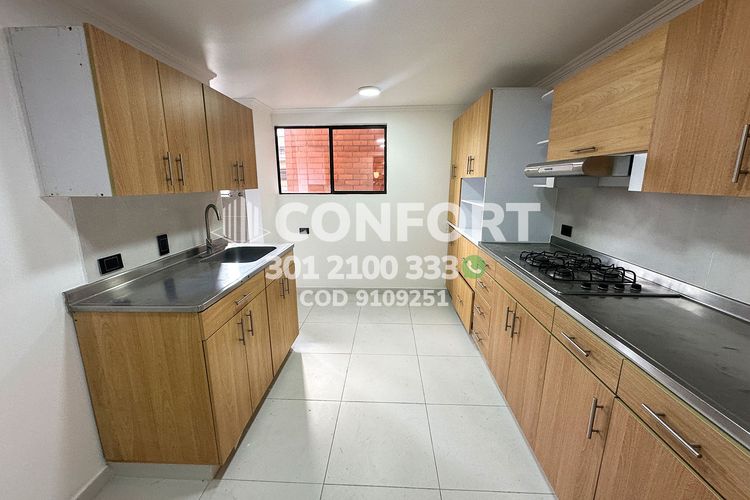 Apartamento de 2 alcobas en arriendo en Los Balsos, Medellín · foto 6 de 24
