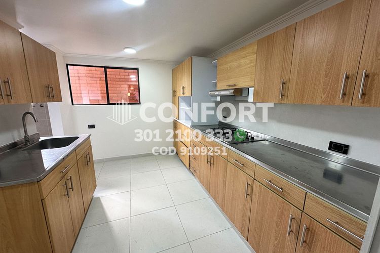Apartamento de 2 alcobas en arriendo en Los Balsos, Medellín · foto 7 de 24