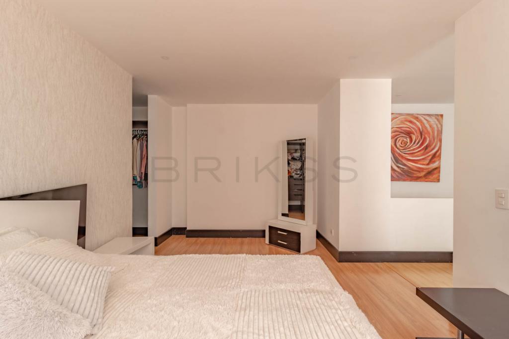 Apartamento en venta en Chico Norte, Bogotá · foto 8 de 15