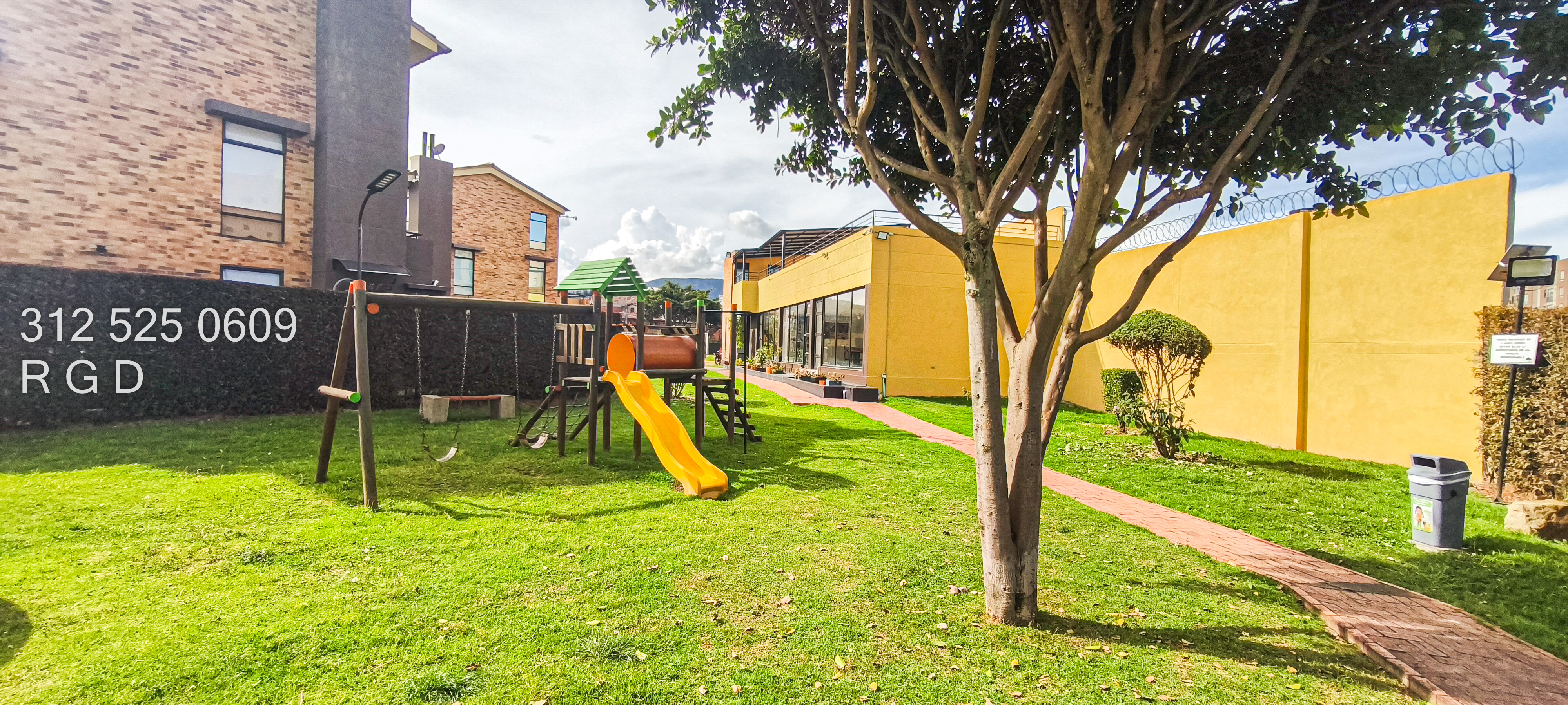 Casa en venta en Centro, Cajicá · foto 4 de 24