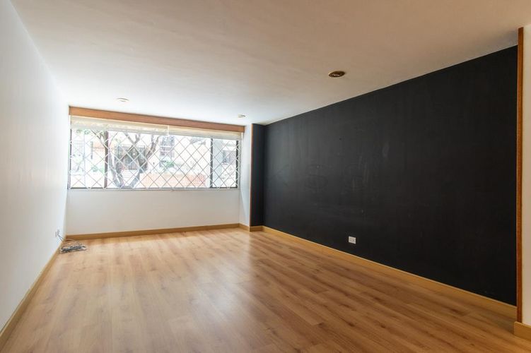 Apartamento en venta en Chico Norte, Bogotá · foto 2 de 15