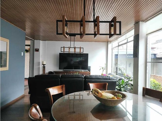 Casa de 7 alcobas en venta en Santa Barbara, Tunja, 300 m² · foto 13 de 24