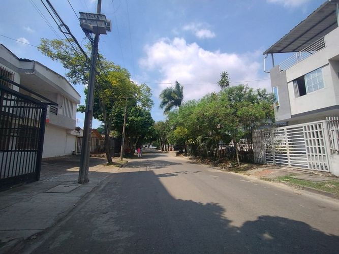 Edificio en venta en La Flora, Cali, 794 m² · foto 9 de 9