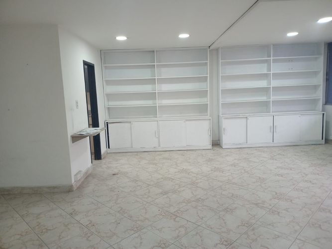 Local en arriendo en Laureles, Medellín, 50 m² · foto 3 de 9