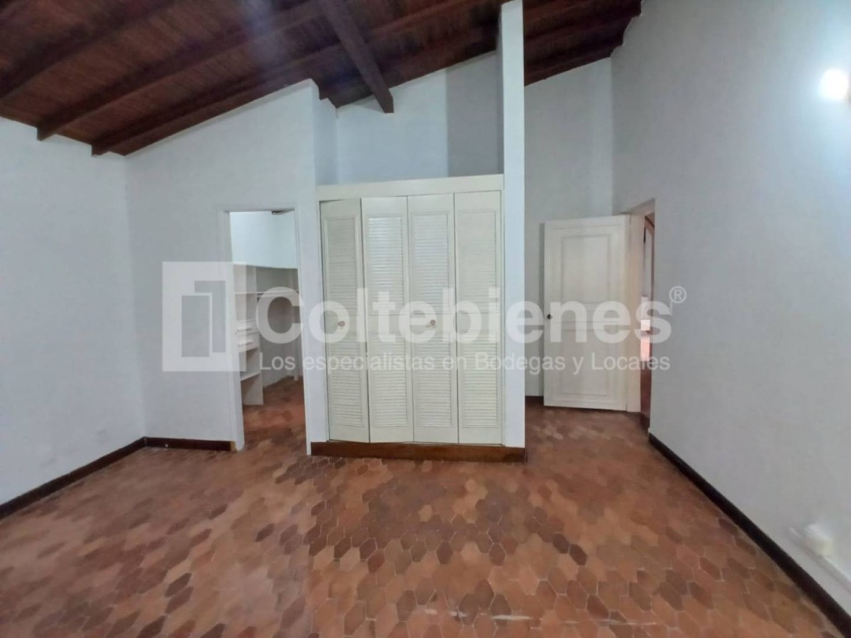 Casa en arriendo en El Poblado, Medellín · foto 17 de 24