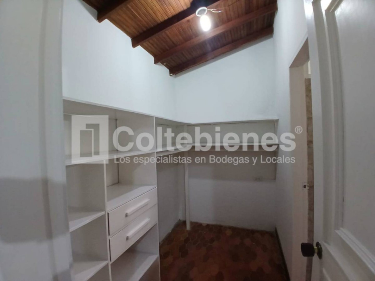 Casa en arriendo en El Poblado, Medellín · foto 18 de 24