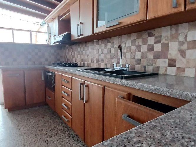 Oficina en arriendo en Laureles, Medellín, 200 m² · foto 6 de 19
