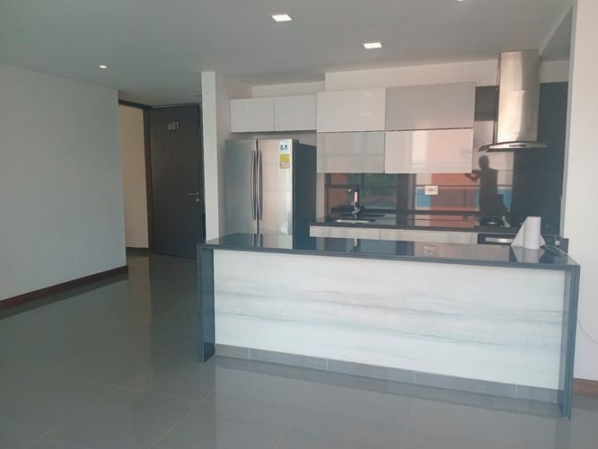 Apartamento de 3 alcobas en arriendo en Laureles, Medellín, 95 m² · foto 7 de 15