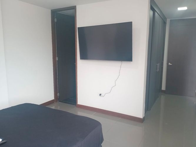 Apartamento de 3 alcobas en arriendo en Laureles, Medellín, 95 m² · foto 9 de 15