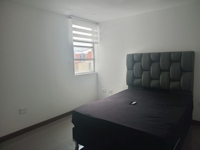Apartamento de 3 alcobas en arriendo en Laureles, Medellín, 95 m² · foto 10 de 15