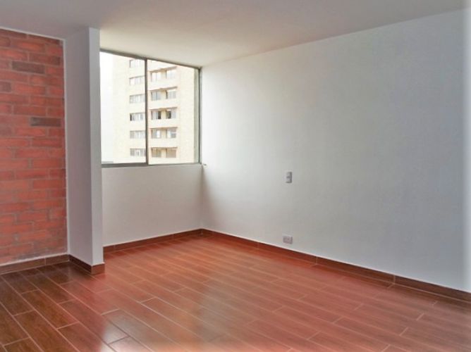 Apartamento de 3 alcobas en arriendo en El Poblado, Medellín, 95 m² · foto 11 de 17