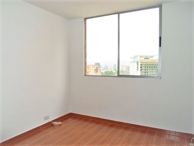 Apartamento de 3 alcobas en arriendo en El Poblado, Medellín, 95 m² · foto 13 de 17