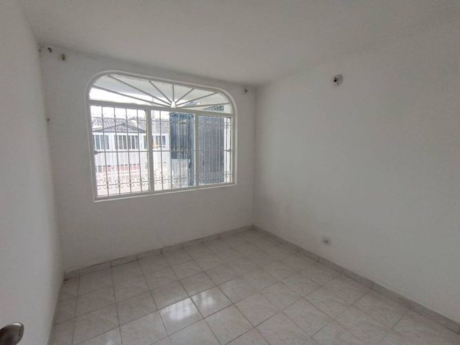 Casa de 3 alcobas en venta en Altos Del Limonar Ii, Neiva, 102 m² · foto 13 de 15