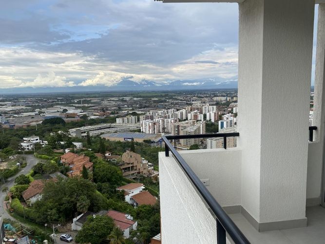 Apartamento de 2 alcobas en venta en Menga, Cali, 170 m² · foto 3 de 23