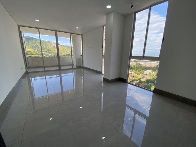 Apartamento de 2 alcobas en venta en Menga, Cali, 170 m² · foto 12 de 23