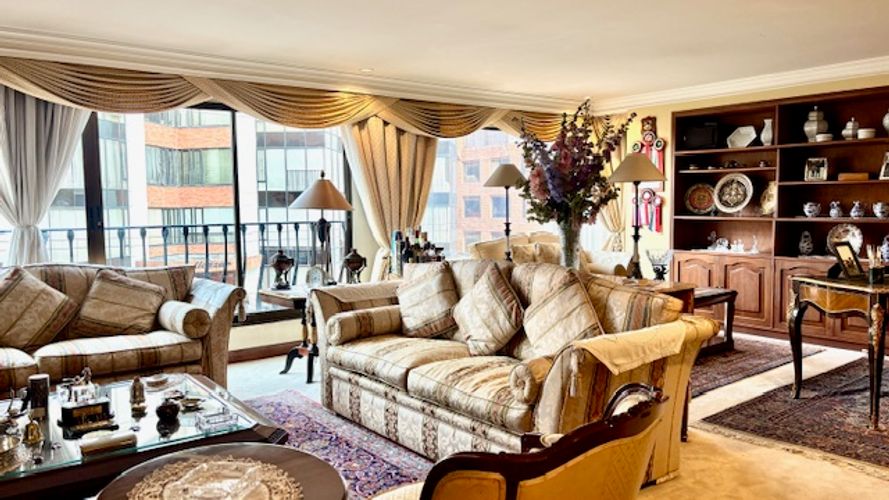 Apartamento en venta en La Carolina, Bogotá · foto 6 de 24
