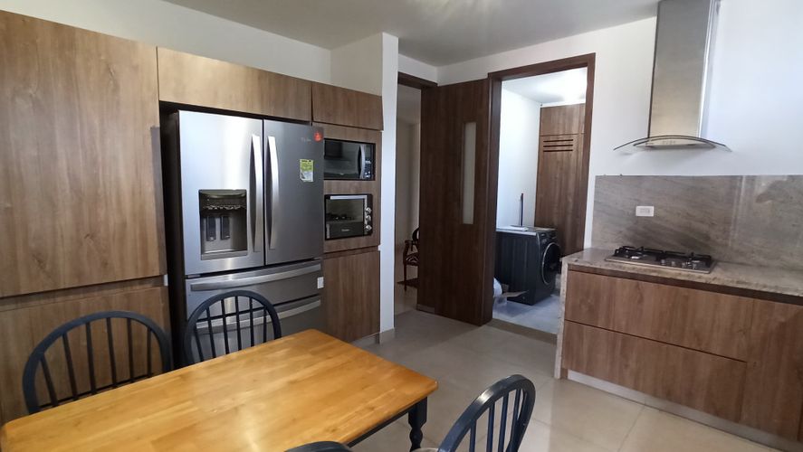 Apartamento de 3 alcobas en venta en Santa Monica, Cali, 232 m² · foto 4 de 24