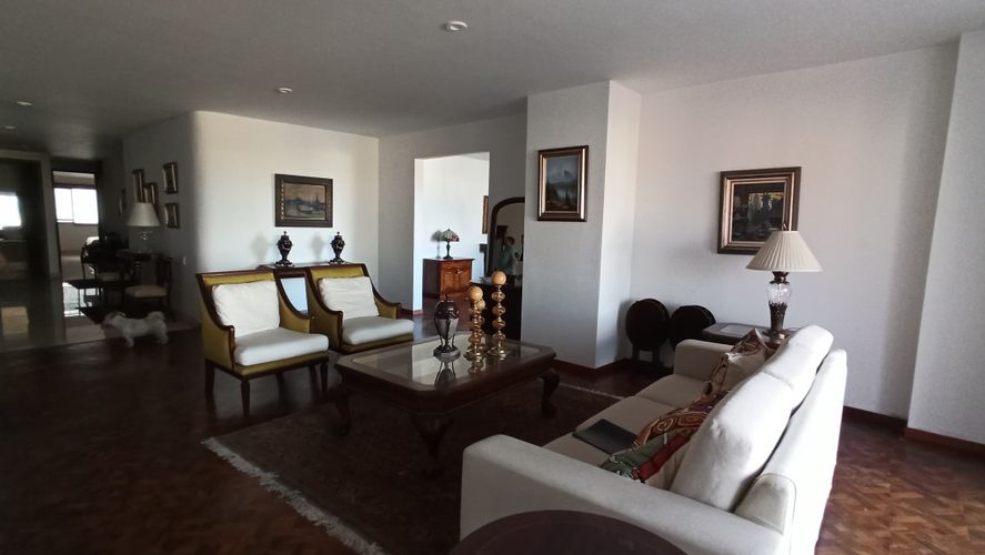 Apartamento de 3 alcobas en venta en Santa Monica, Cali, 232 m² · foto 9 de 24
