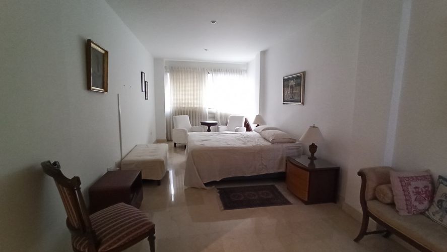 Apartamento de 3 alcobas en venta en Santa Monica, Cali, 232 m² · foto 21 de 24