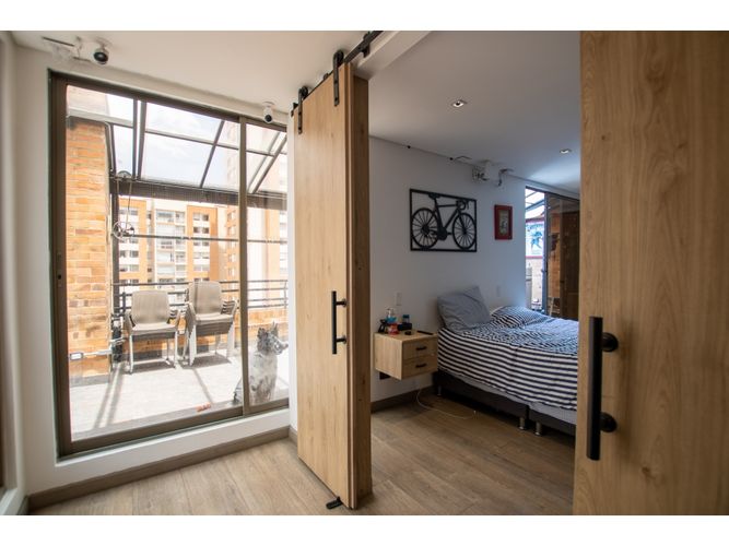 Apartamento de 2 alcobas en venta en Centro Comercial Paseo San Rafael, Bogotá, 159 m² · foto 10 de 18