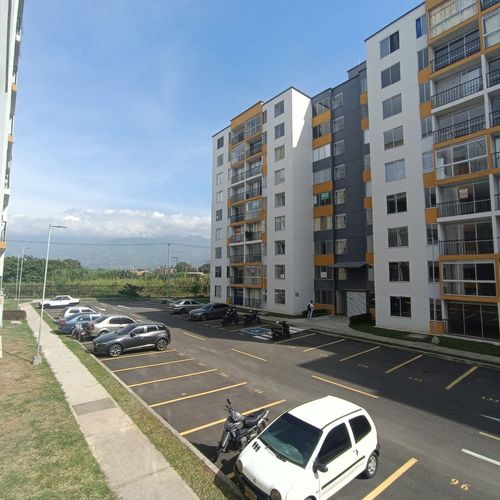 Apartamento de 2 alcobas en venta en Cd. Terranova, Jamundí, 55 m² · foto 2 de 17
