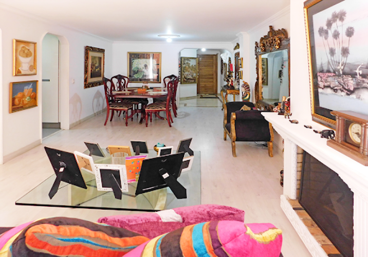 Apartamento de 3 alcobas en venta en San Patricio, Bogotá, 128 m² · foto 6 de 24