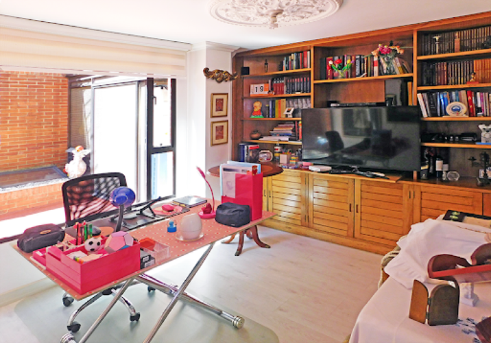 Apartamento de 3 alcobas en venta en San Patricio, Bogotá, 128 m² · foto 7 de 24