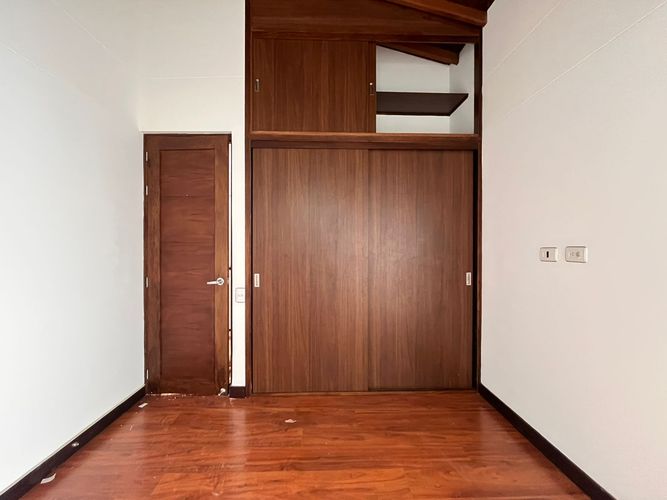 Casa de 3 alcobas en venta en Loma Benedictinos, Envigado, 150 m² · foto 12 de 17
