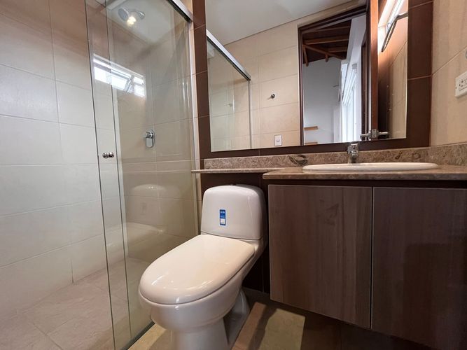 Casa de 3 alcobas en venta en Loma Benedictinos, Envigado, 150 m² · foto 17 de 17