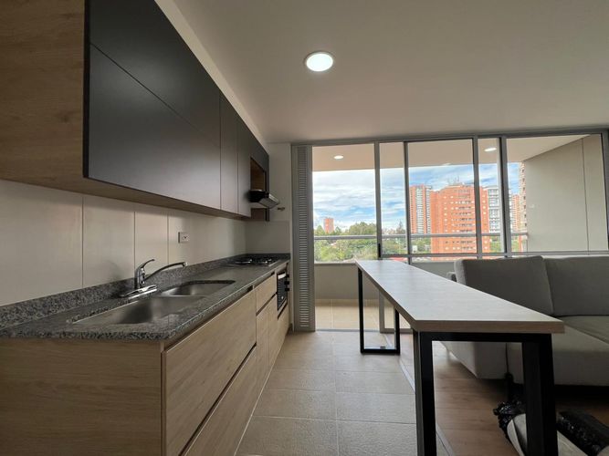 Apartamento de 3 alcobas en venta en El Tablazo, Rionegro, 80 m² · foto 3 de 12