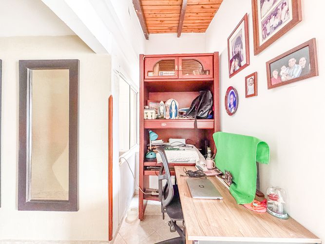 Casa de 6 alcobas en venta en Albania, Bucaramanga, 320 m² · foto 11 de 16