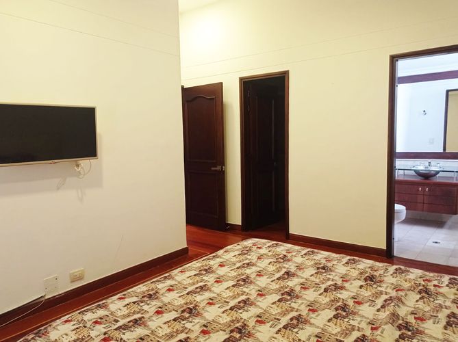 Casa de 3 alcobas en venta en El Poblado, Medellín, 510 m² · foto 12 de 20
