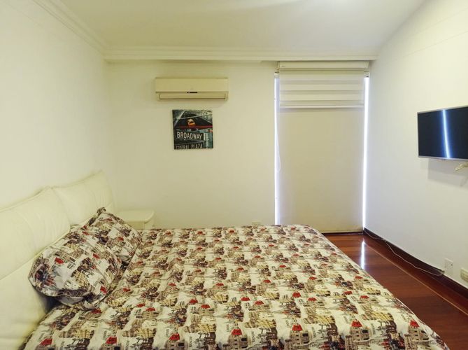 Casa de 3 alcobas en venta en El Poblado, Medellín, 510 m² · foto 13 de 20