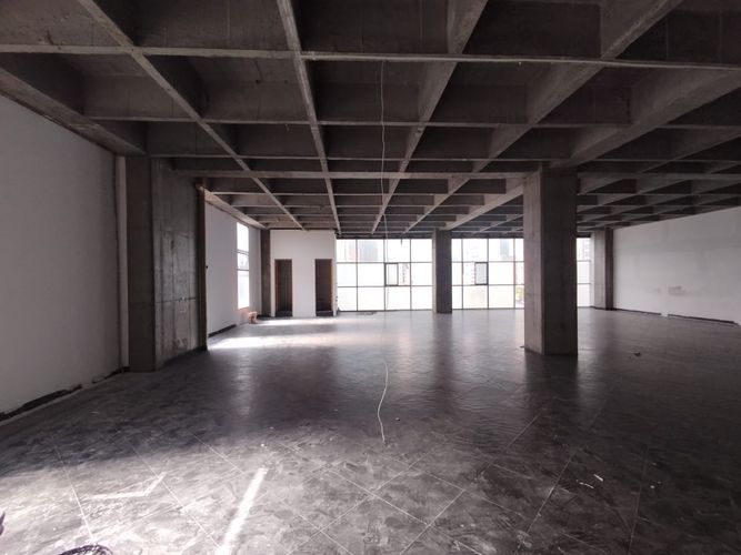 Local en arriendo en Barrio Triste, Medellín, 357 m² · foto 5 de 16
