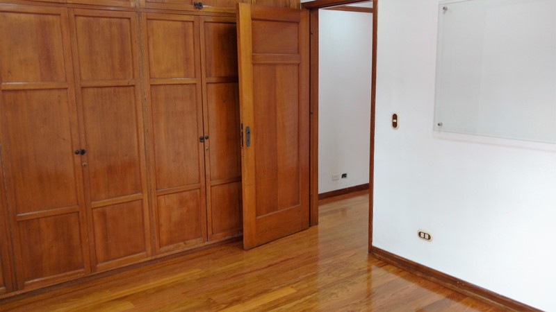 Casa en venta en Quinta Camacho, Bogotá · foto 19 de 24