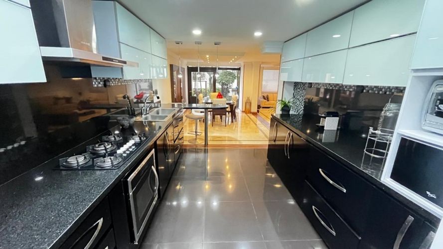 Casa de 4 alcobas en venta en Sotileza, Bogotá, 224 m² · foto 6 de 24