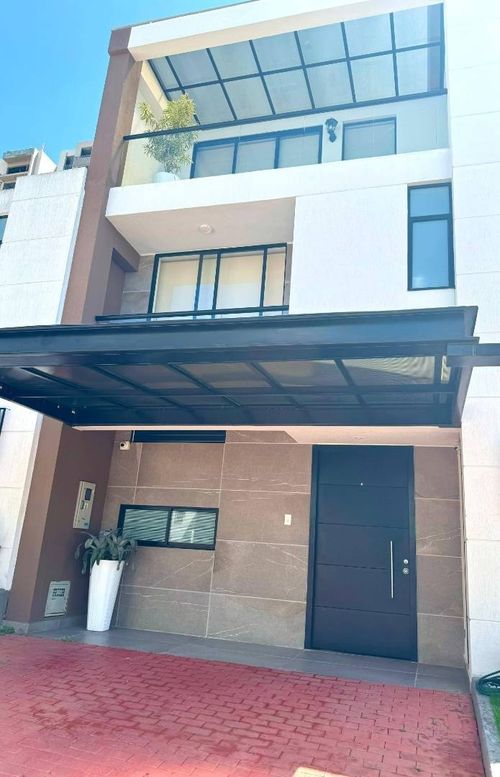 Casa de 5 alcobas en venta en La Samaria, Ibagué, 183 m² · foto 12 de 21