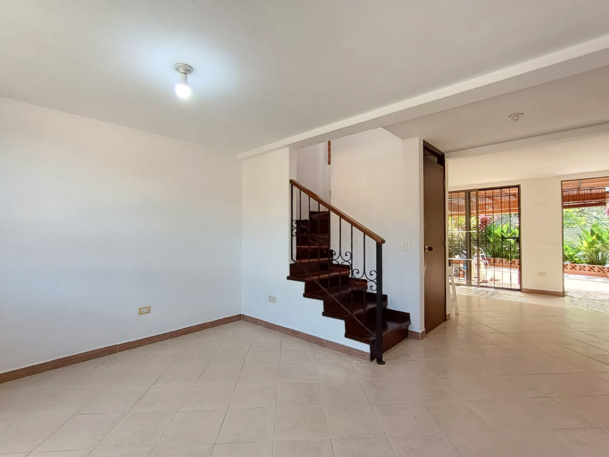 3BR House in El carmen (94 m²) - 2