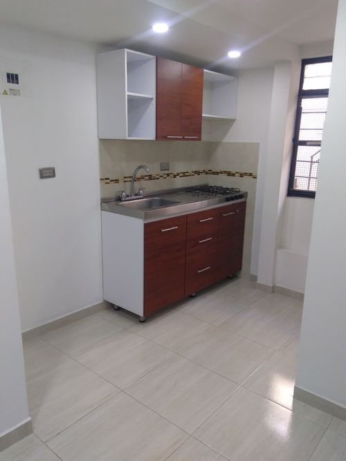 Casa de 10 alcobas en venta en Las Granjas, Cali · foto 6 de 14