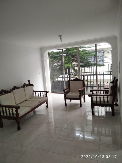 Casa de 10 alcobas en venta en Las Granjas, Cali · foto 13 de 14