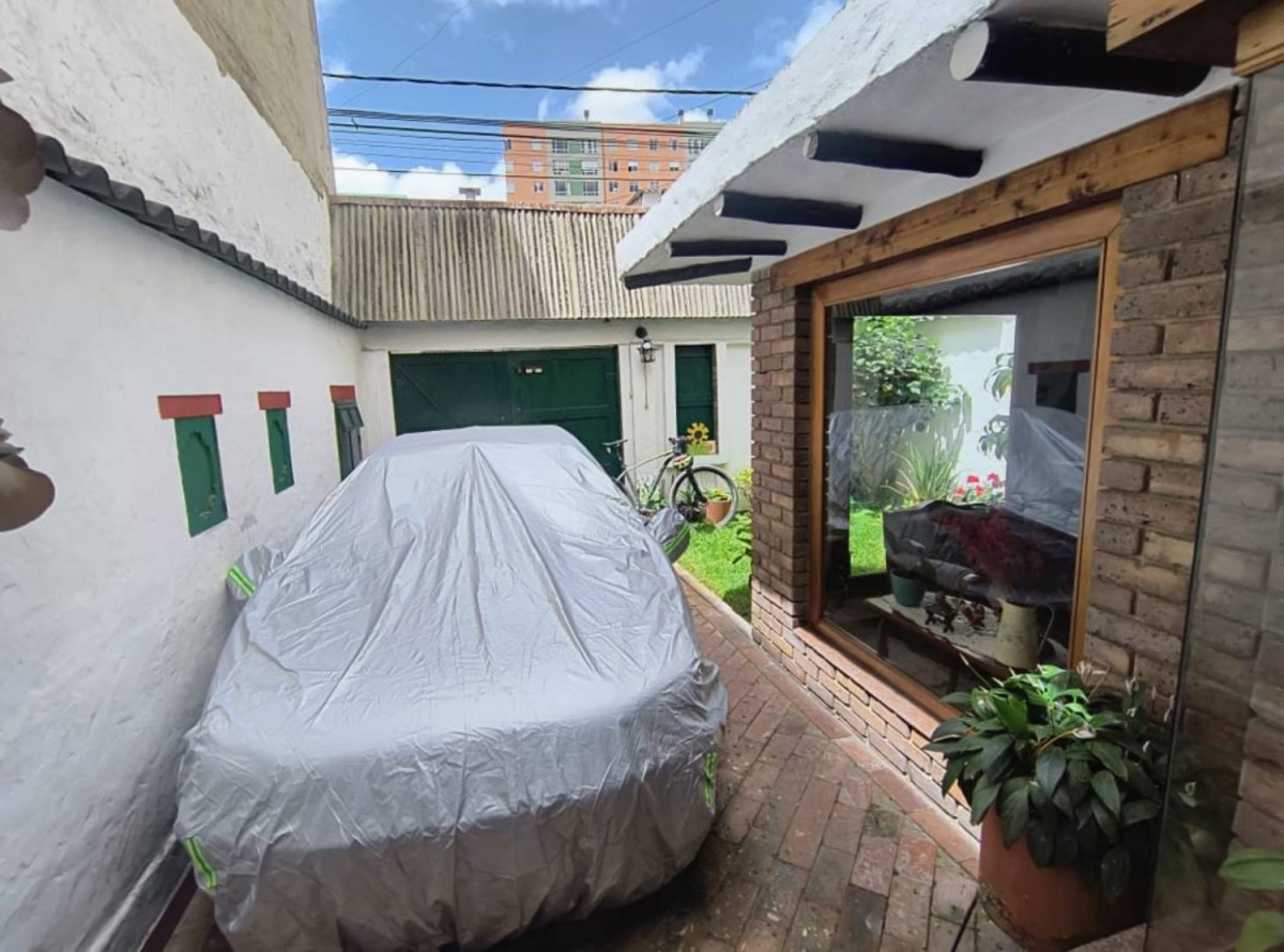 Casa en venta en Suba Salitre, Bogotá · foto 3 de 19