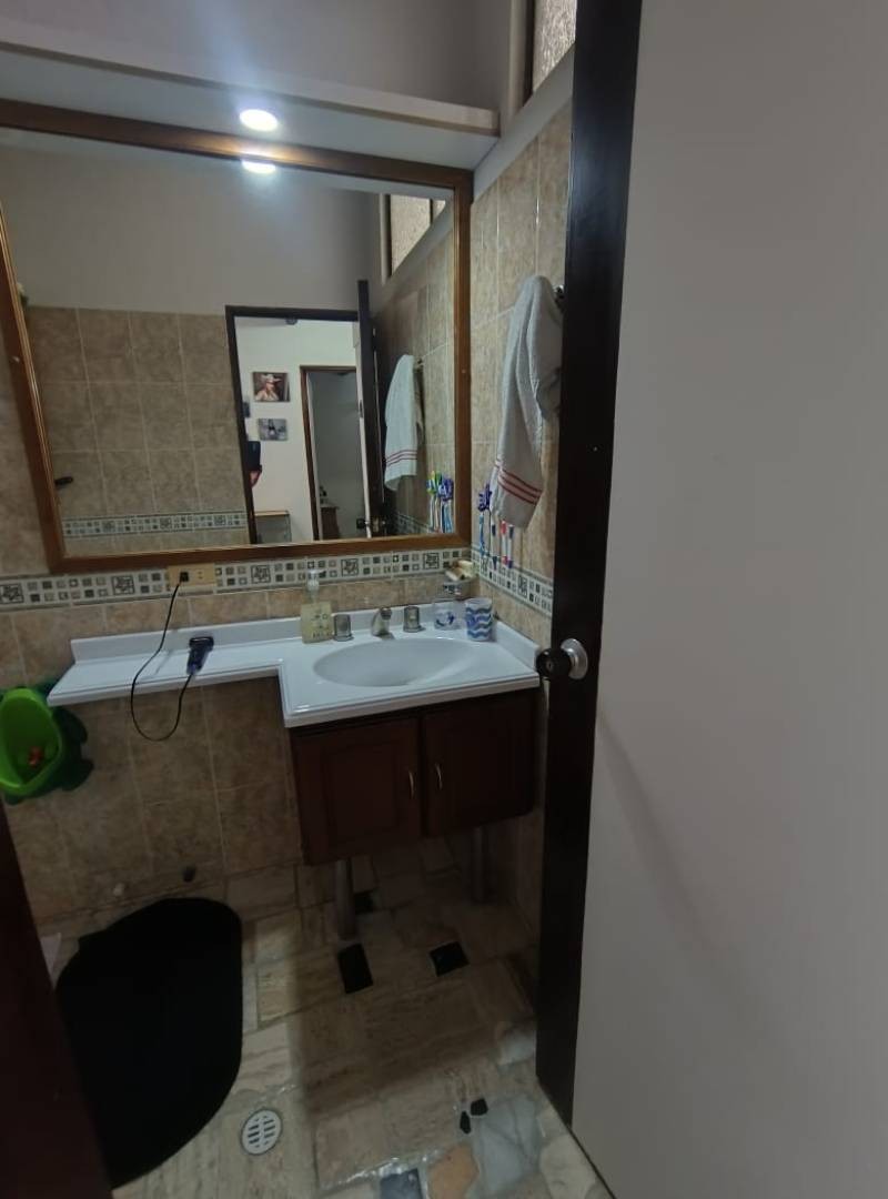 Casa en venta en Suba Salitre, Bogotá · foto 10 de 19
