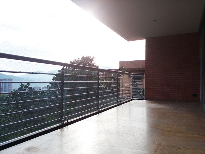 Apartamento de 3 alcobas en arriendo en El Poblado, Medellín, 178 m² · foto 20 de 20