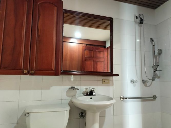 Apartamento en venta en El Poblado, Medellín · foto 18 de 19