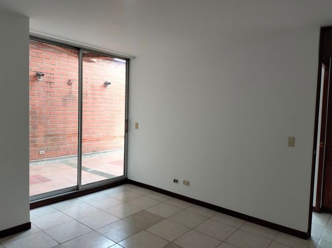 Apartamento en venta en El Poblado, Medellín · foto 15 de 19