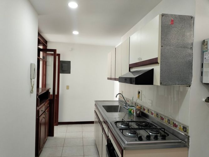 Apartamento en venta en El Poblado, Medellín · foto 9 de 19