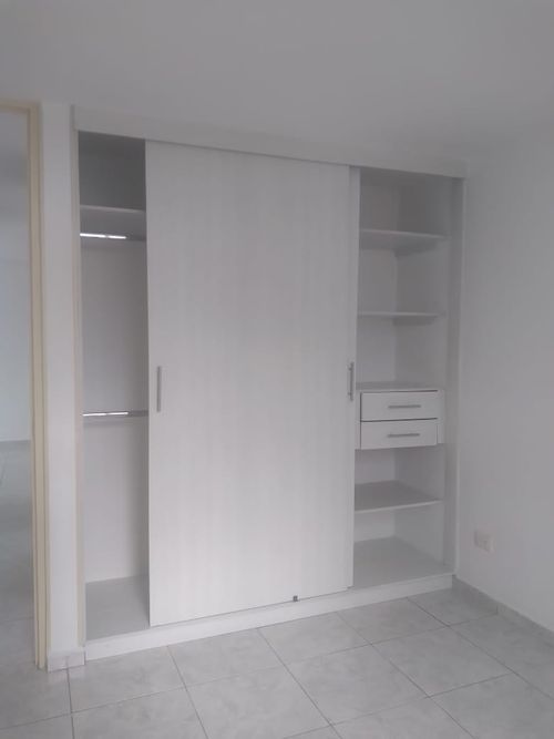 Apartamento en venta en Tribunas Corcega, Pereira · foto 5 de 7