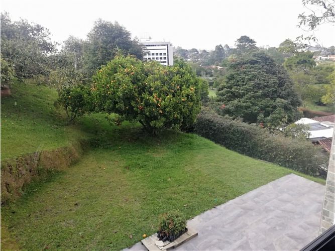 Casa de 4 alcobas en venta en San Antonio De Pereira, Rionegro, 380 m² · foto 12 de 13