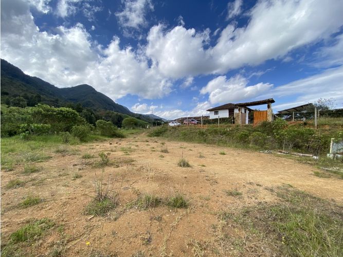 Lote en venta en La Sonadora, El Carmen de Viboral, 3500 m² · foto 3 de 6