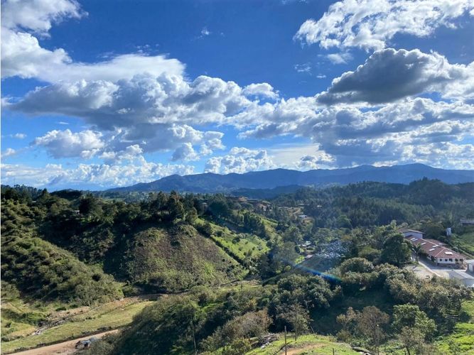 Lote en venta en Pantanillo, El Retiro, 1437 m² · foto 3 de 5